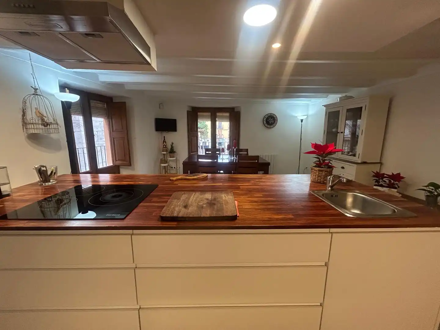 Cocina de Piso en venta en Vilanova i la Geltrú con Microondas y Balcón