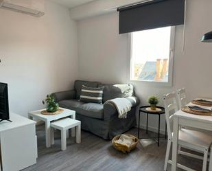 Living room of Flat to rent in  Madrid Capital  with Air Conditioner