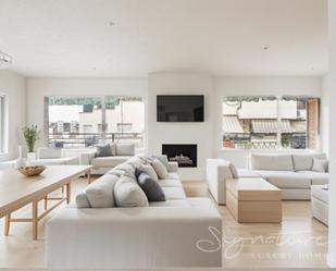 Sala d'estar de Apartament en venda en Rubí