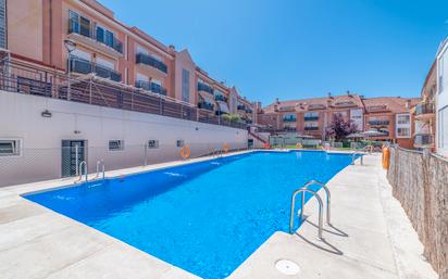 Swimming pool of Planta baja for sale in Villanueva del Pardillo  with Terrace