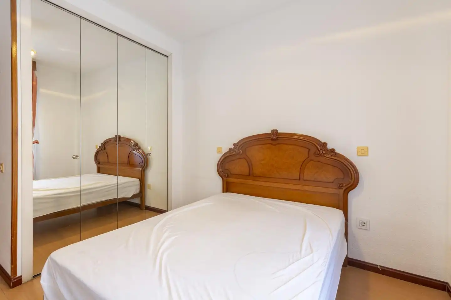 Ground floor for sale in Calle del Olivar, Ensanche