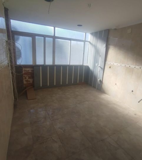 Foto 2 de Piso en venta en Obispo Alvarez Lara, Linarejos, Linares