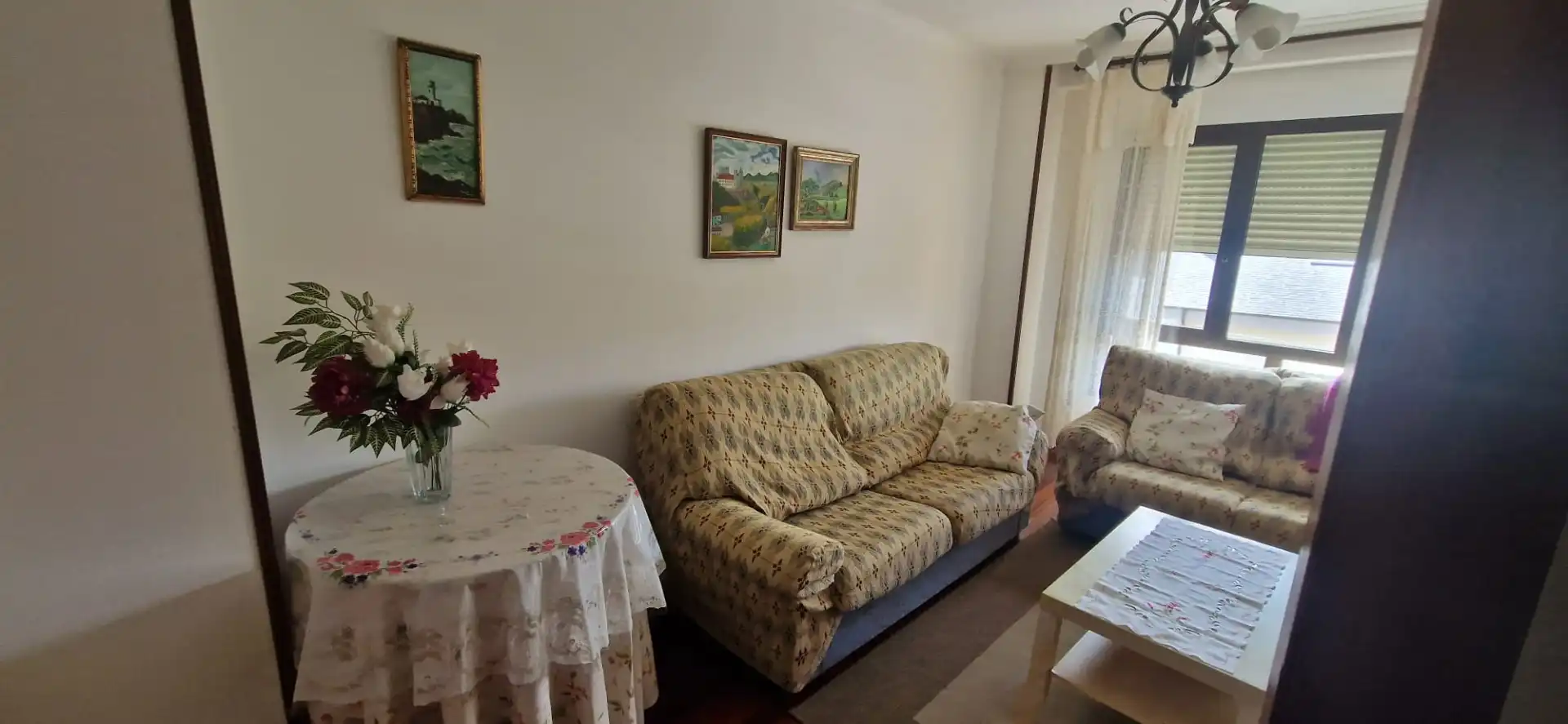 Sala de estar de Piso de alquiler en Tapia de Casariego con Amueblado, Horno y Lavadora