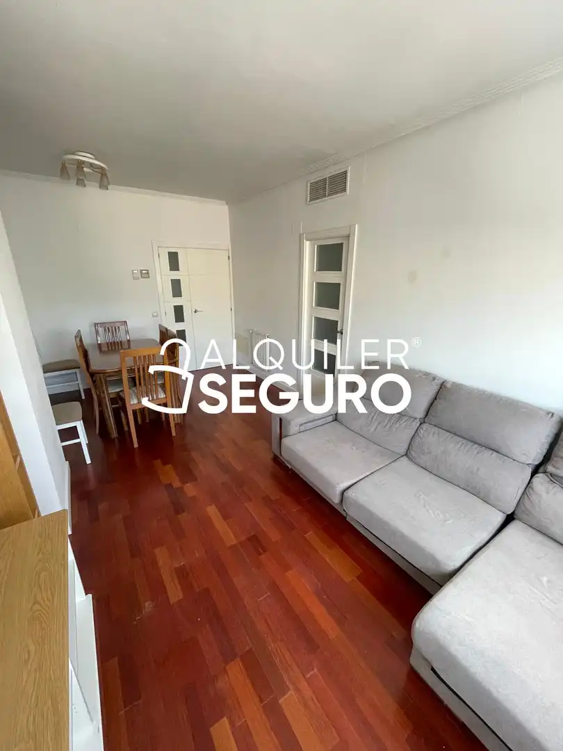 Habitación de Piso de alquiler en Madrid con Aire acondicionado y Calefacción