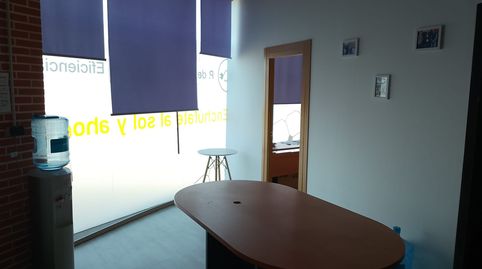Foto 4 von Fabrikhallen zum Verkauf in Calle Guatemala, 13, Prosperidad - Delicias, Salamanca Capital