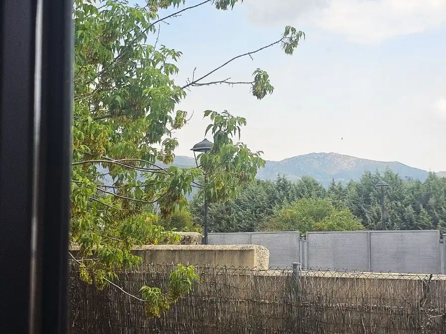 Vista exterior de Casa o xalet en venda en Riaza amb Piscina