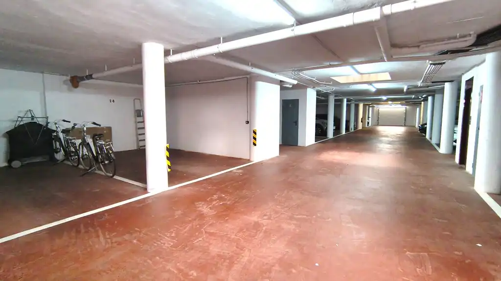 Parking de Apartamento en venta en Dénia con Aire acondicionado, Terraza y Trastero