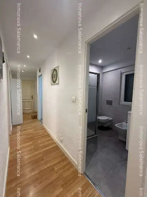 Baño de Piso en venta en Salamanca con Calefacción, Amueblado y Balcón