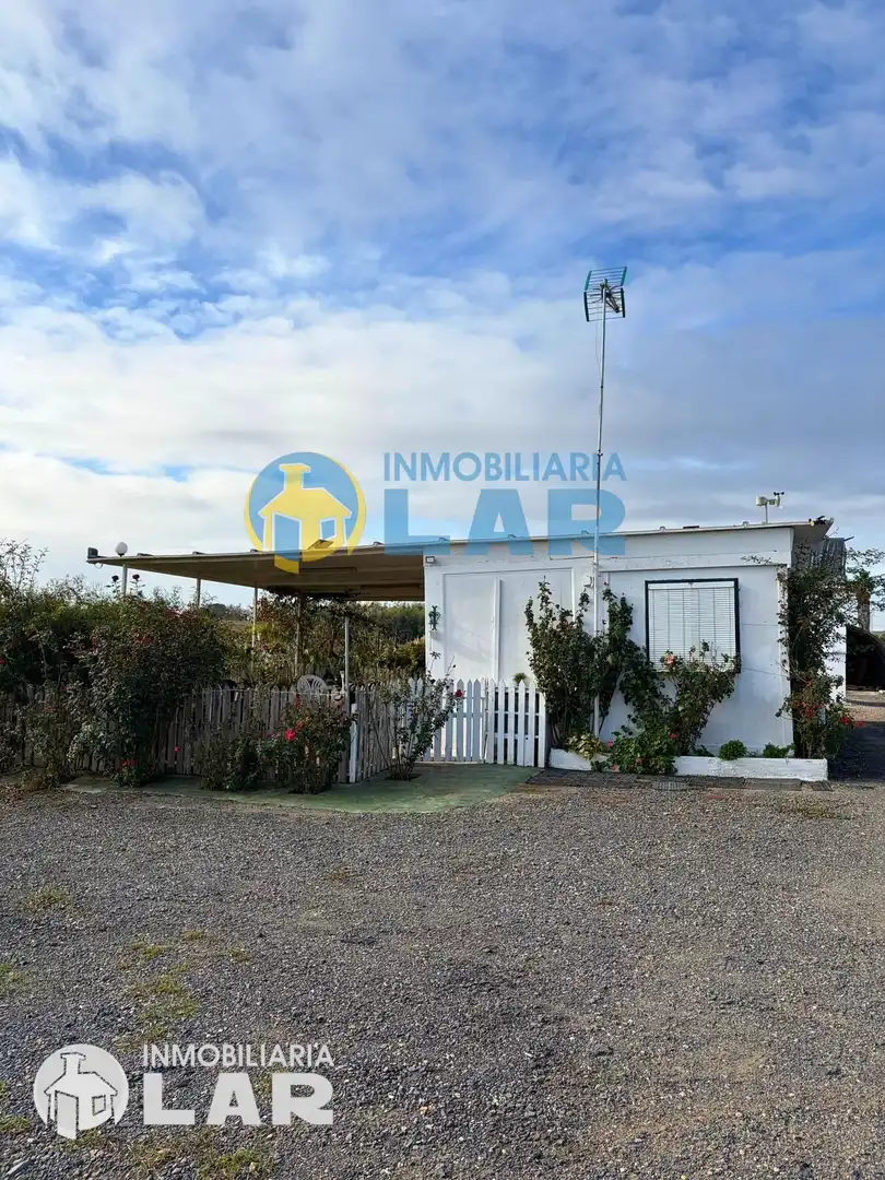 Vista exterior de Terreno en venta en San Juan del Puerto