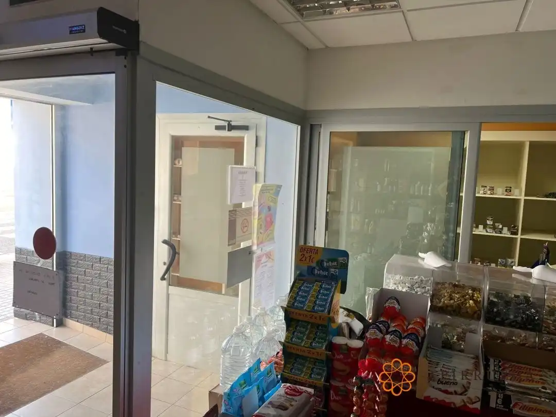 Commercial properties for sale in La Zaida  with Air Conditioner and Furnished
