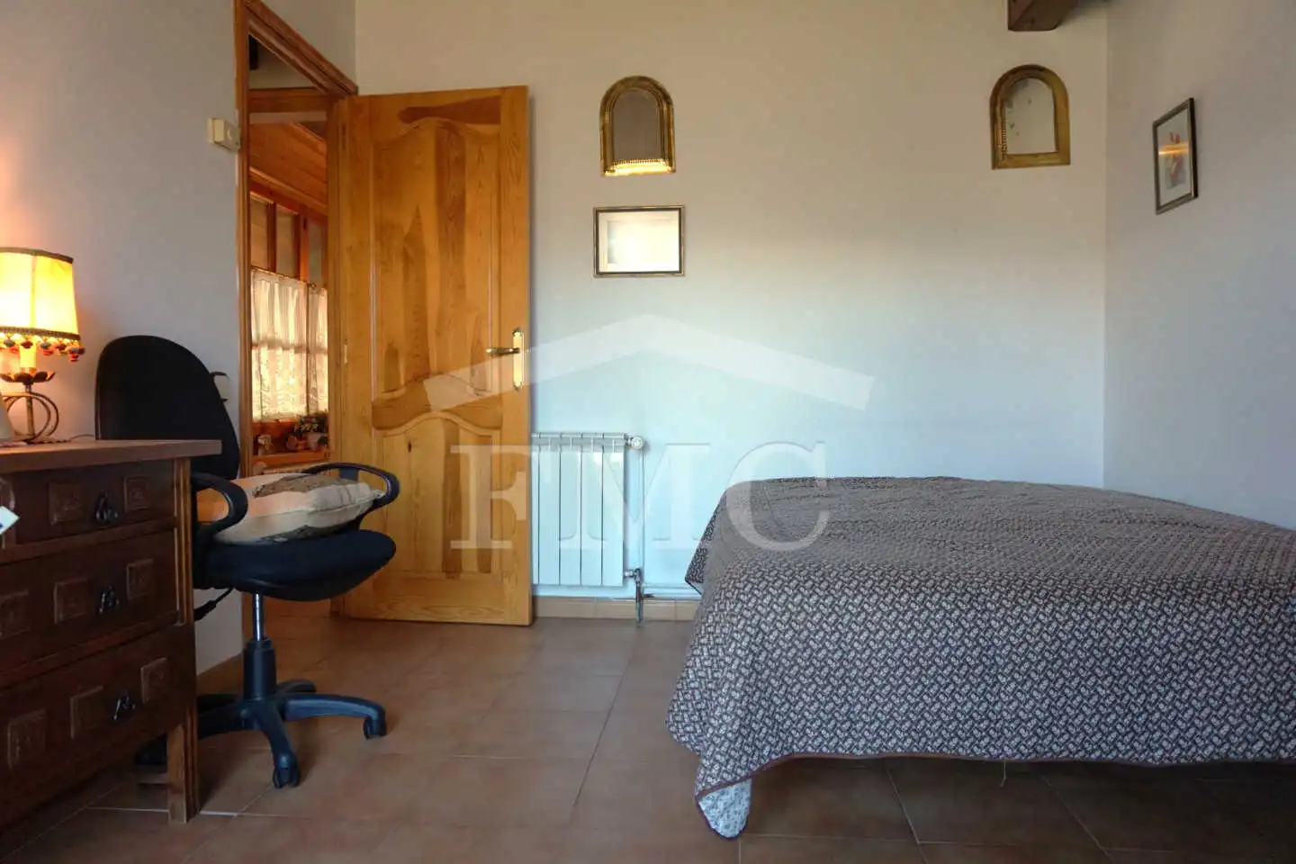 Dormitori de Casa o xalet en venda en Llívia amb Calefacció, Jardí privat i Parquet