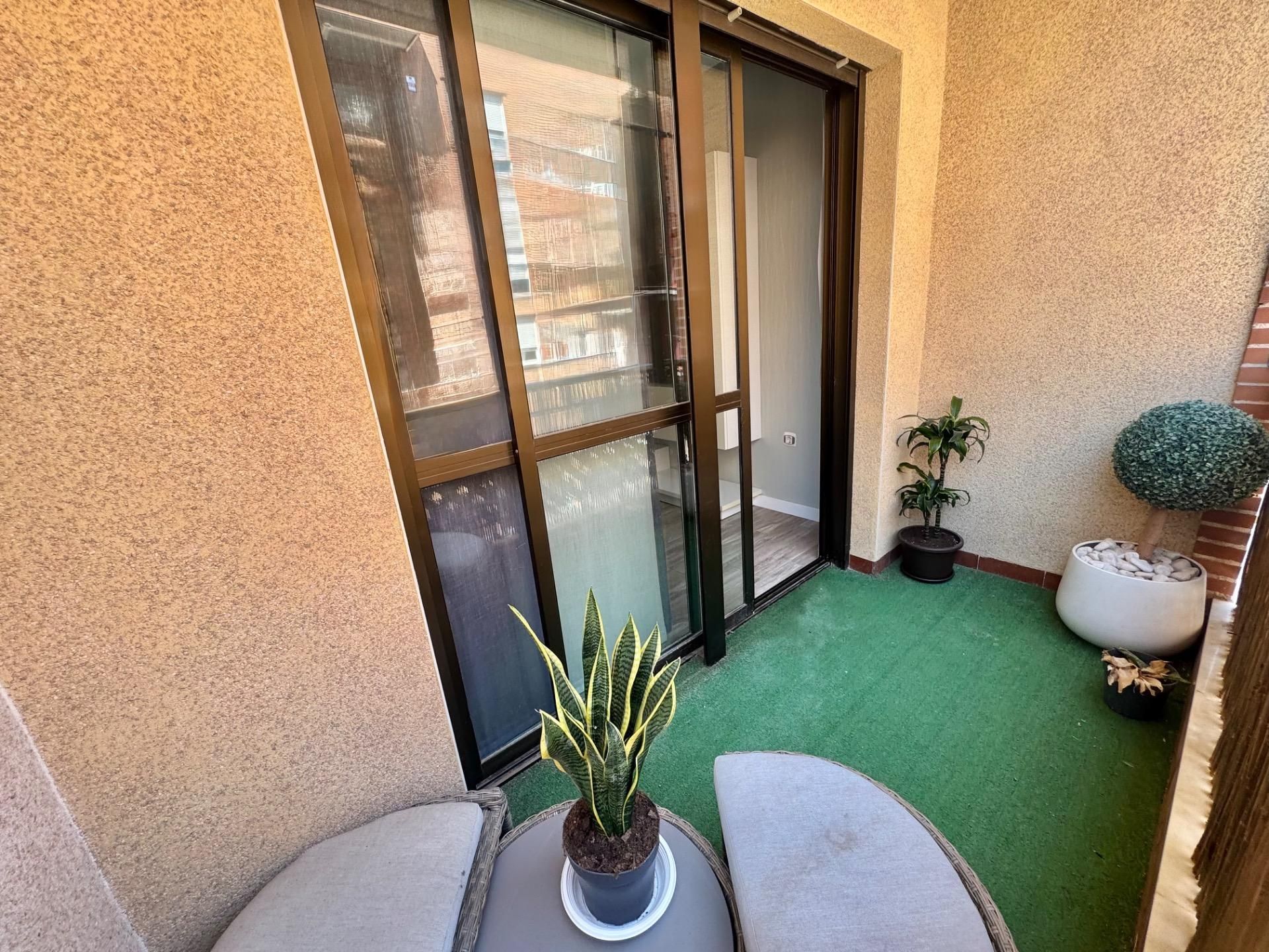 Terraza de Piso en venta en Orihuela con Aire acondicionado, Trastero y Amueblado