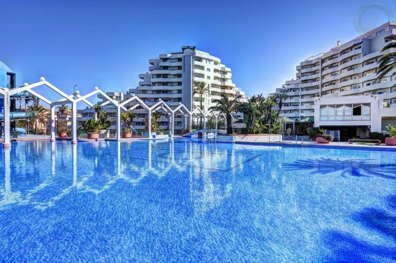 Monolocale con piscina in vendita a Avenida PARQUE DEL 3, imagen 15