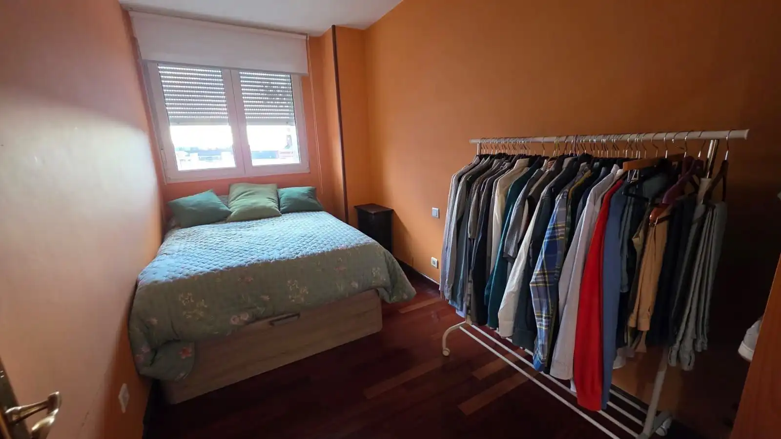 Habitación de Piso en venta en Castro-Urdiales con Calefacción, Terraza y Trastero