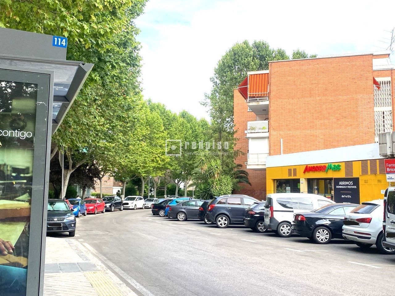 Exterior view of Premises for sale in  Madrid Capital