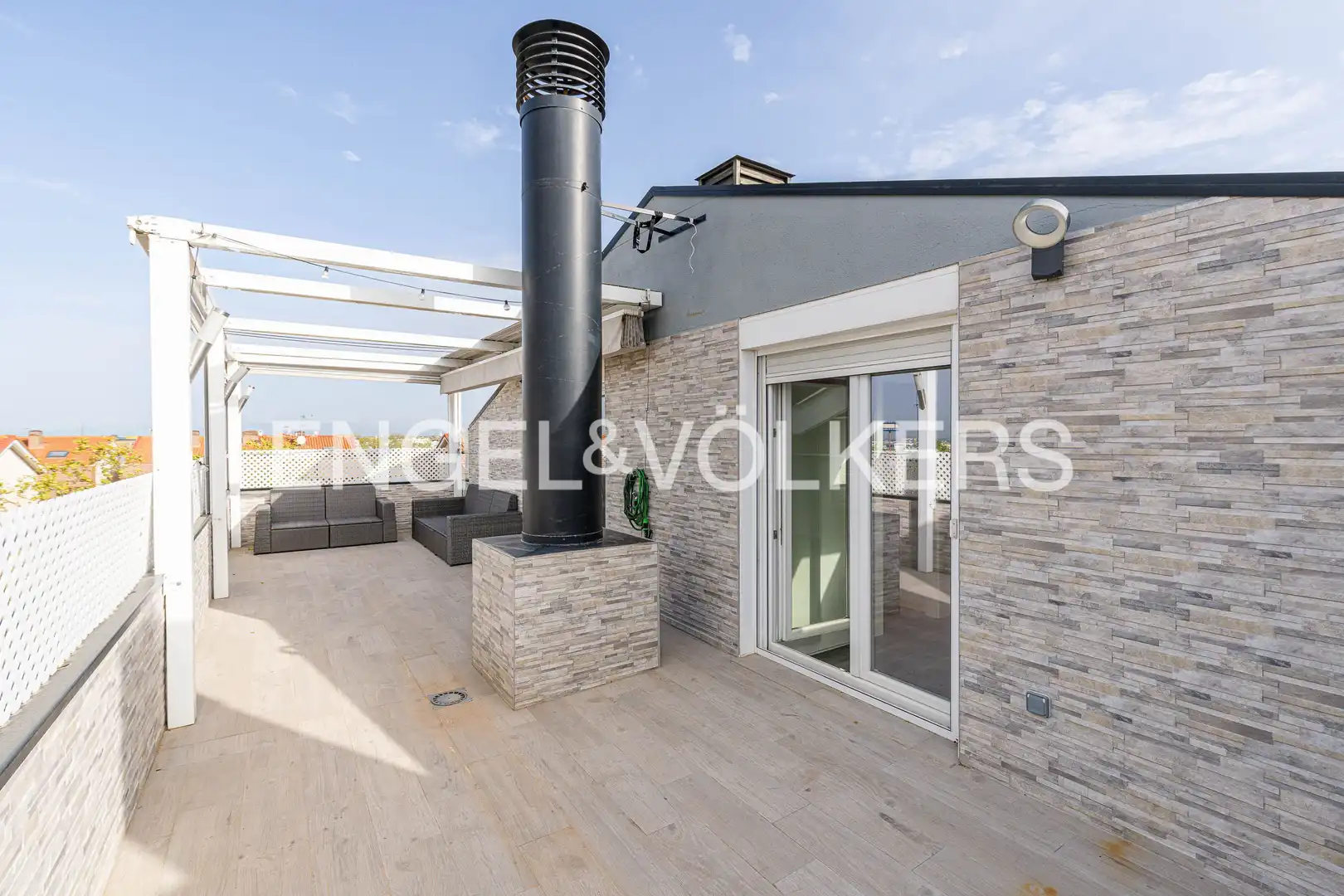 Terraza de Dúplex en venta en Alcorcón con Aire acondicionado, Calefacción y Jardín privado