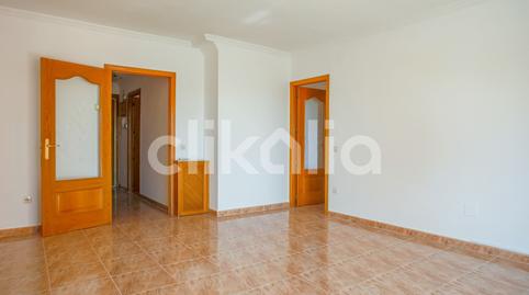 Photo 5 of Flat for rent in Apóstol Santiago,  Madrid Capital