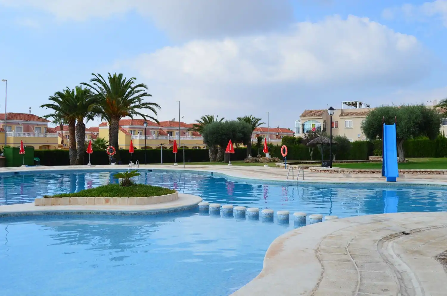 Schwimmbecken von Wohnungen zum Verkauf in Orihuela mit Klimaanlage, Schwimmbad und Möbliert