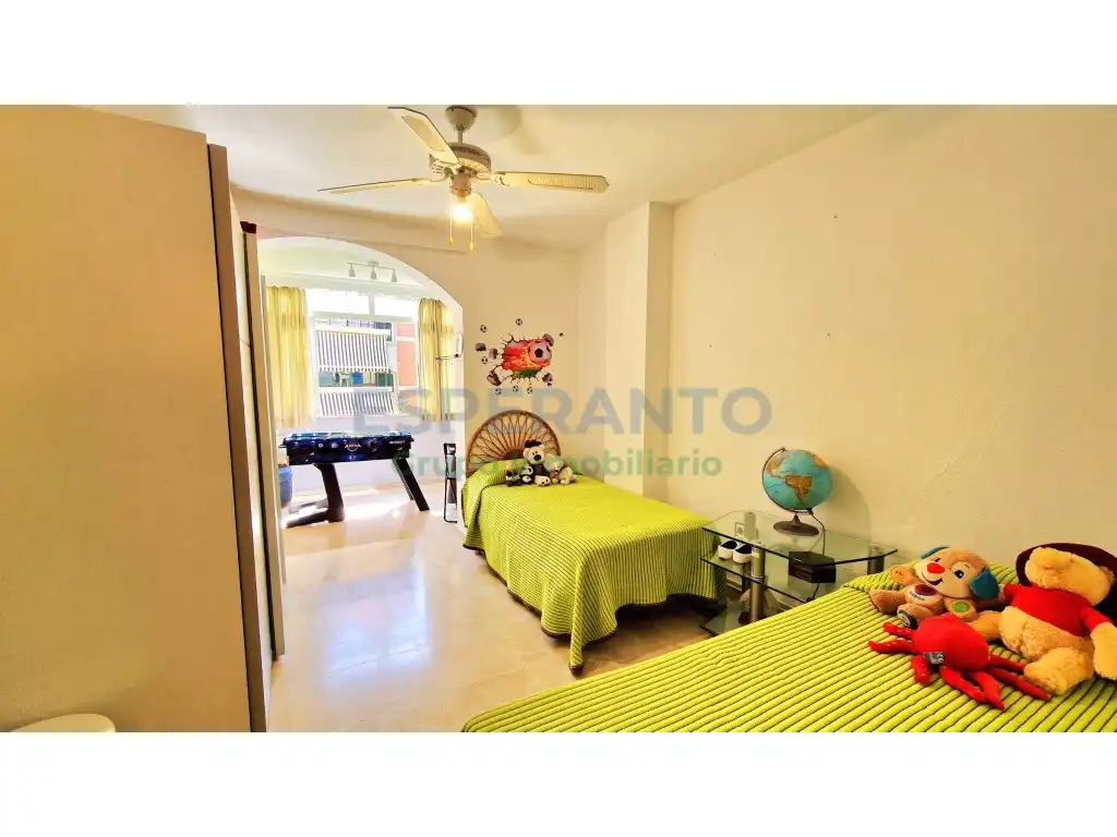 Bedroom of Flat for sale in Málaga
