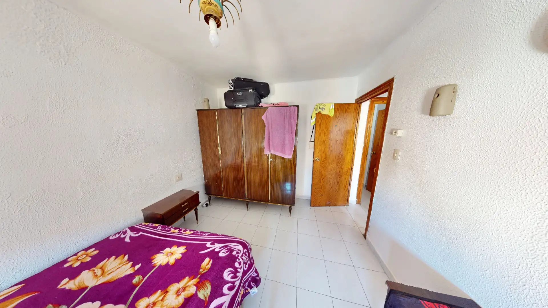 Habitación de Piso en venta en Almería con Aire acondicionado, Amueblado y Horno