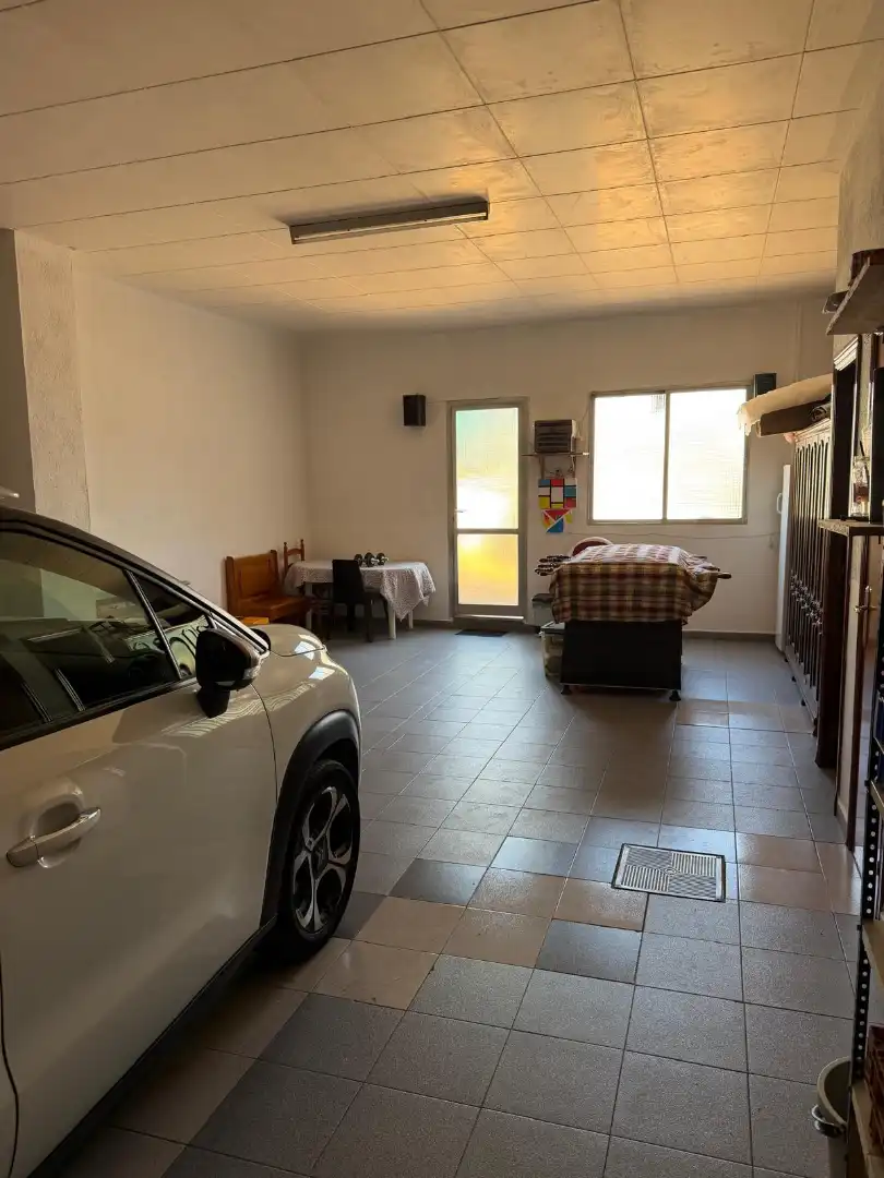 Adossat amb terrassa en venda a Santa Perpètua de Mogoda, imagen 3