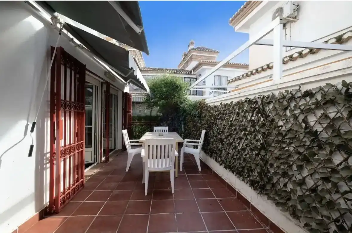 Terrassa de Casa adosada en venda en  Granada Capital amb Aire condicionat i Balcó