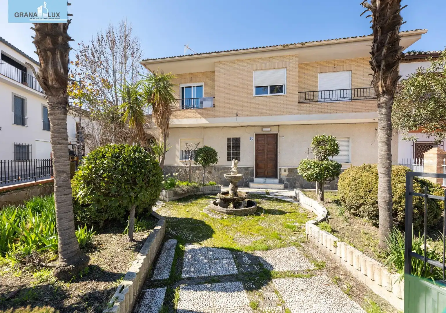 Casa en venda a Avenida de la Constitución