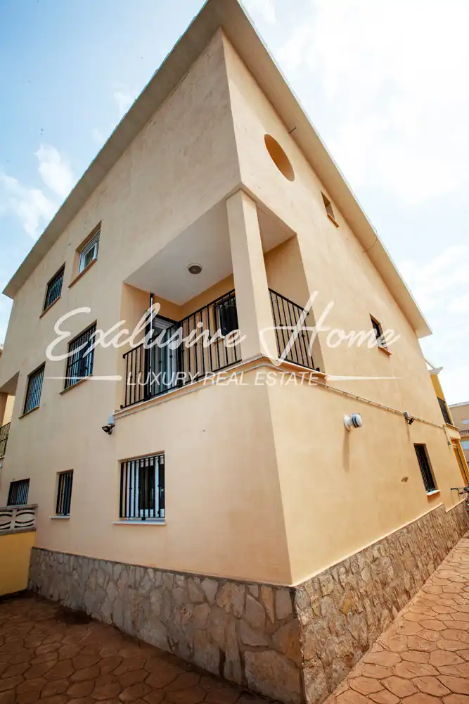 Maison jumelée avec terrasse à vendre à Cami de Santa Magdalena 2, imagen 4