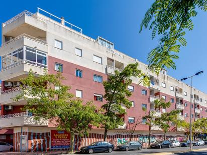 Vista exterior de Apartament en venda en Torrevieja amb Aire condicionat i Terrassa