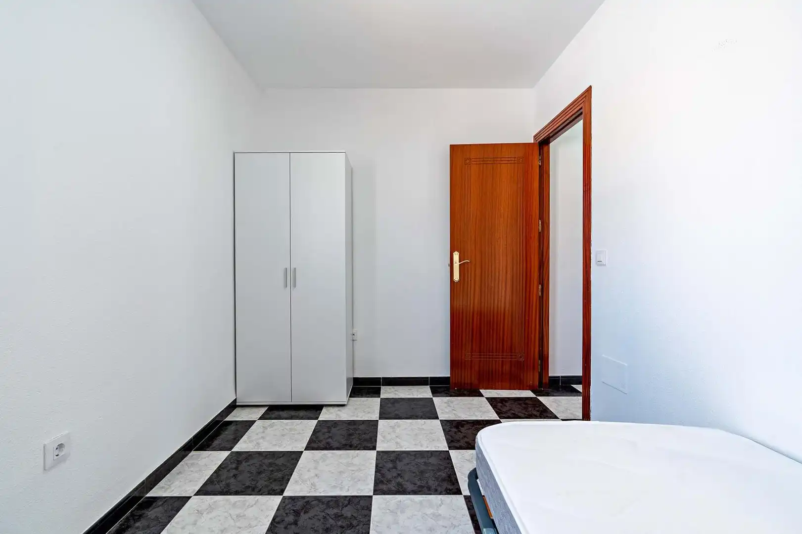 Habitación de Ático en venta en El Ejido con Aire acondicionado, Terraza y Amueblado