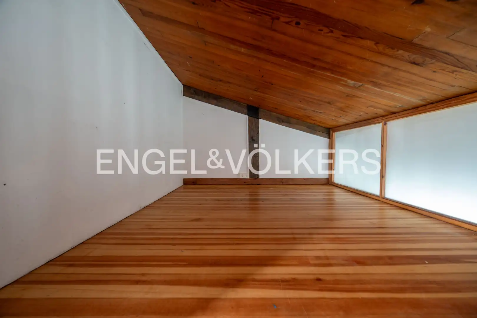 Wohnzimmer von Maisonette zum Verkauf in Donostia - San Sebastián  mit Heizung