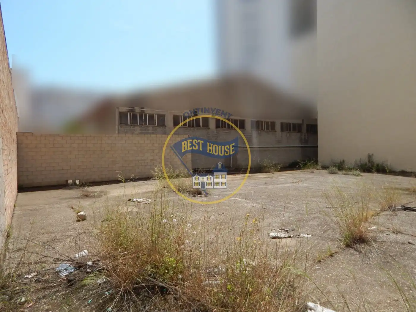Terreny residencial en venda a Centro