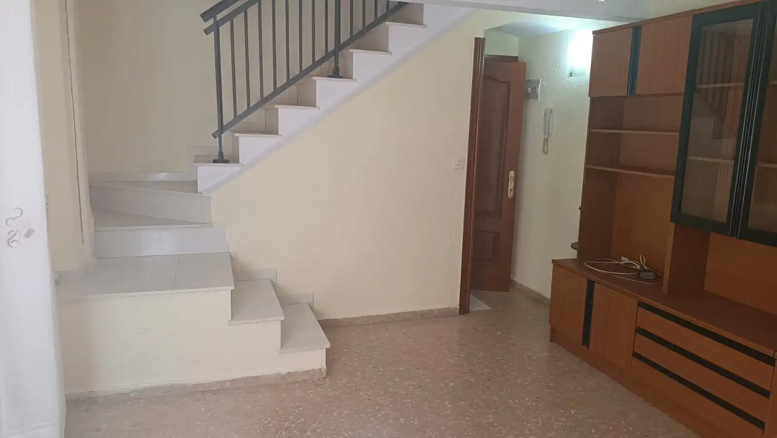 Casa adosada en venda en Flix amb Aire condicionat, Calefacció i Terrassa