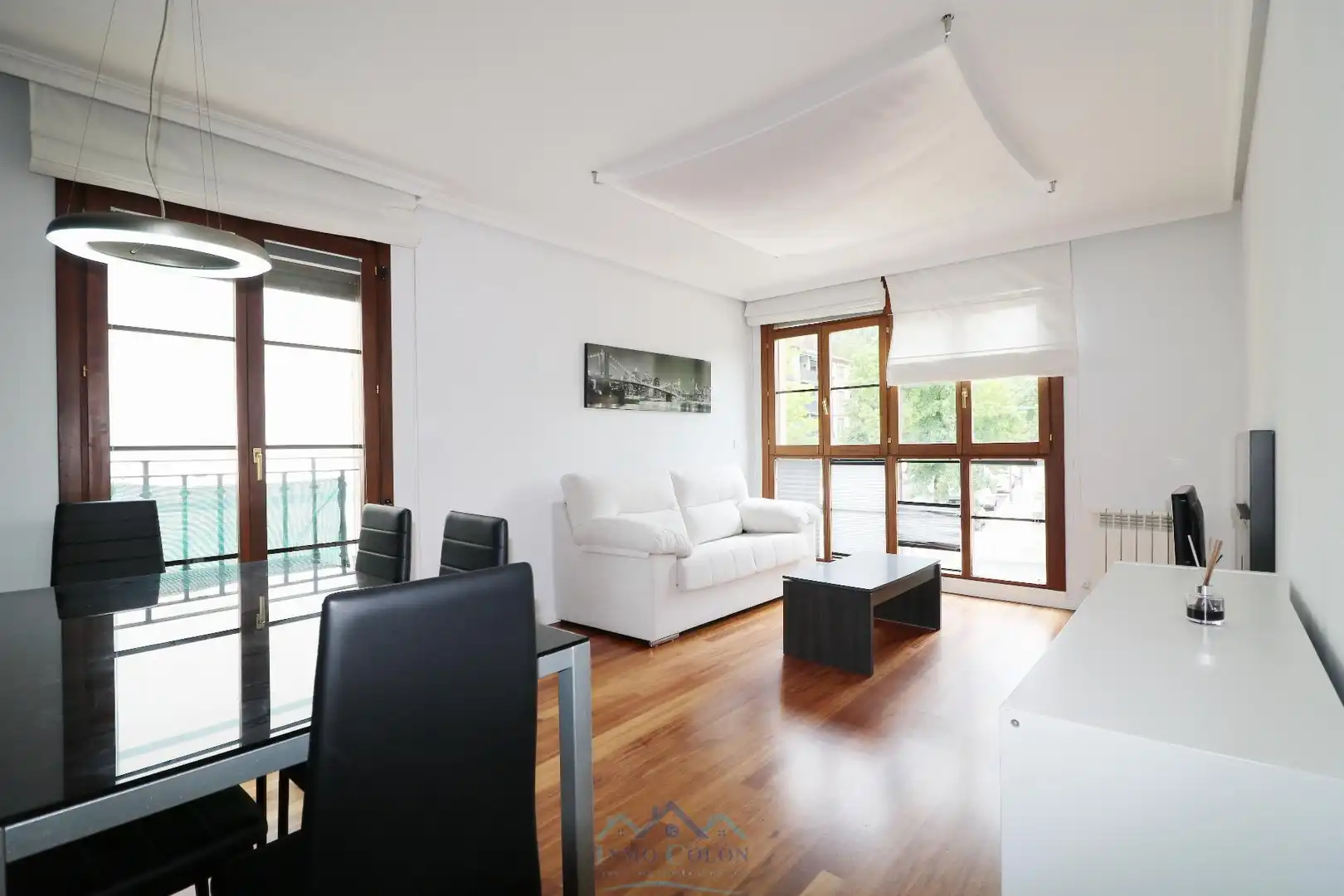 Sala de estar de Piso en venta en Irun  con Calefacción, Parquet y Terraza