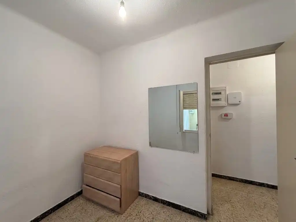 Habitación de Piso en venta en Terrassa con Terraza
