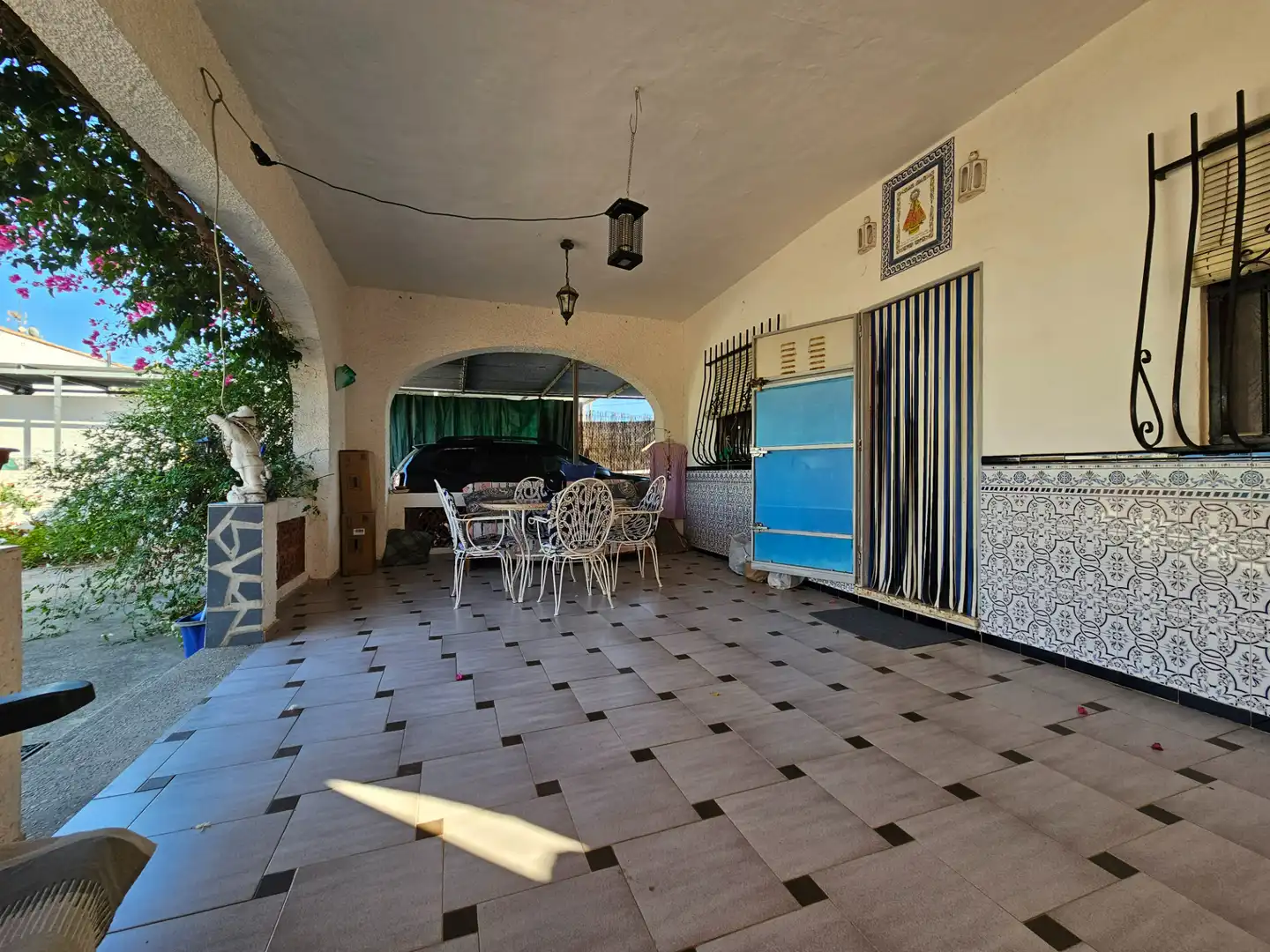 Terrassa de Casa o xalet en venda en Oliva amb Jardí privat, Piscina i Moblat