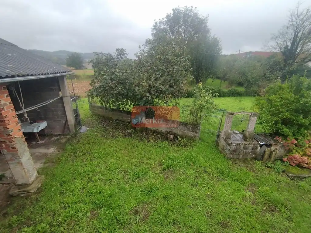 Casa o chalet en venta en Sarria con Calefacción y Jardín privado