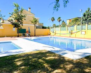 Piscina de Casa adosada de lloguer en Málaga Capital amb Aire condicionat, Calefacció i Jardí privat