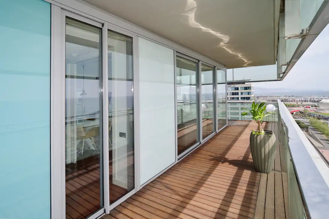 Terraza de Piso en venta en Barcelona con Calefacción y Piscina