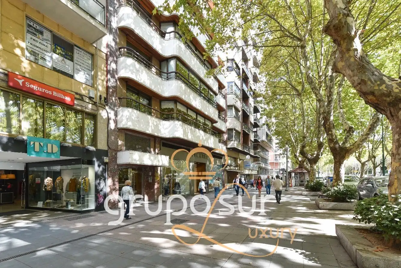 Vista exterior de Pis en venda en Valladolid amb Calefacció, Terrassa i Rentadora