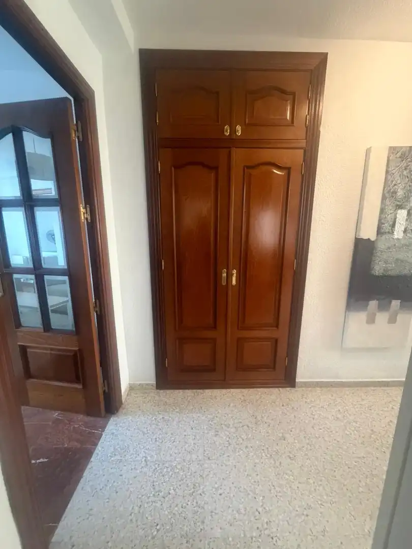Piso de alquiler en Granada con Trastero, Amueblado y Balcón