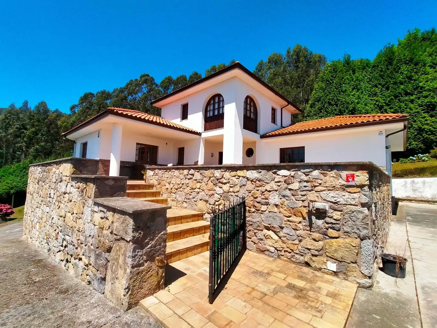 House with garden for sale in Pravia, imagen 3