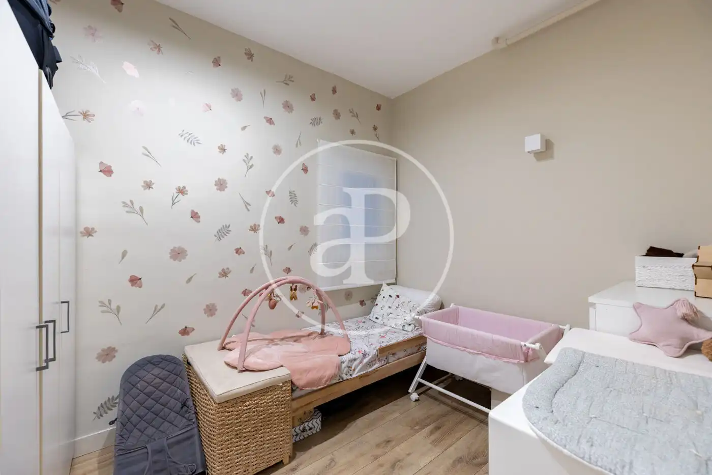 Piso con ascensor en venta en C. del Capitán Arenas, imagen 26