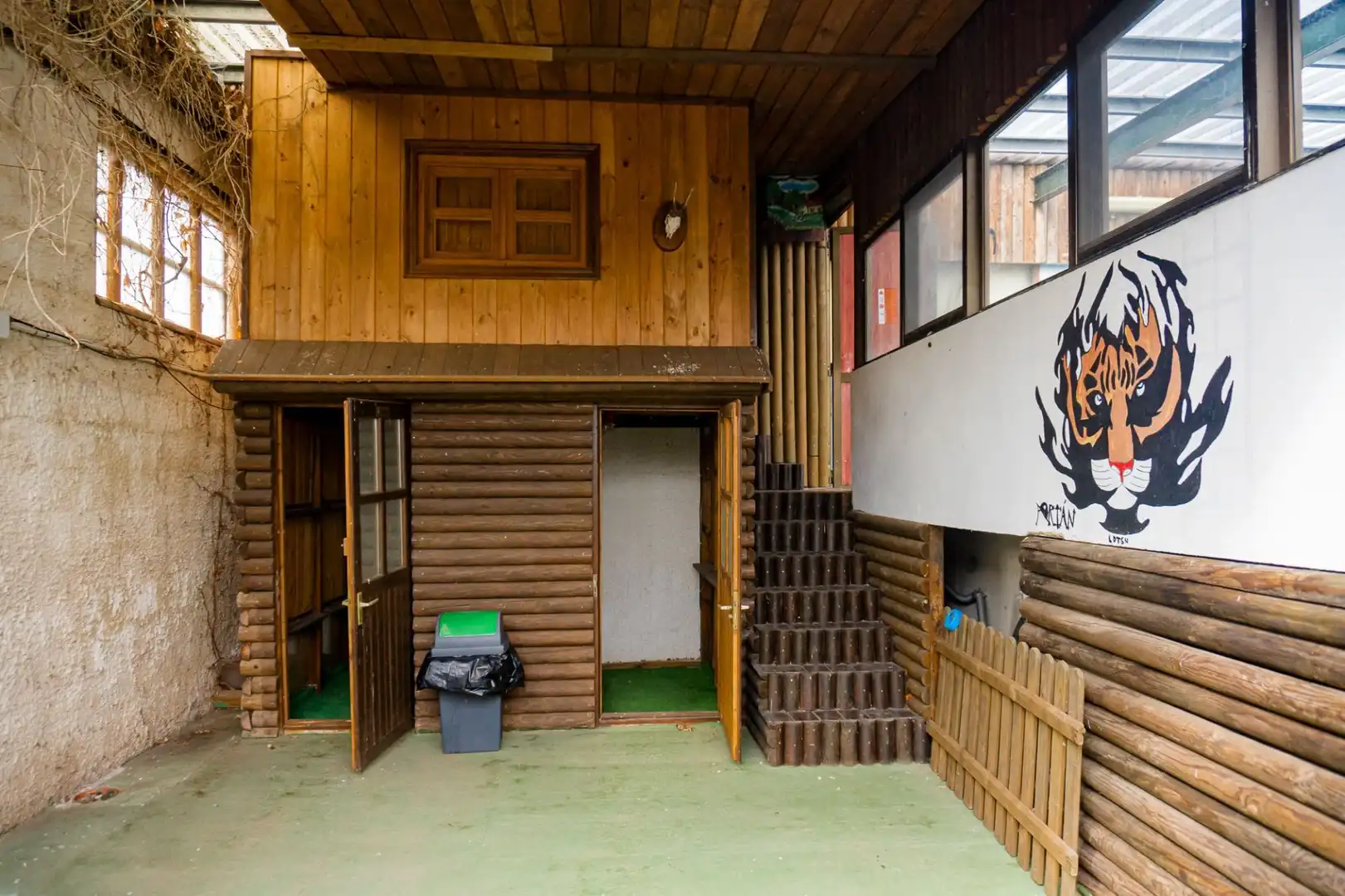 Casa o xalet en venda en Villagatón amb Aire condicionat, Calefacció i Jardí privat