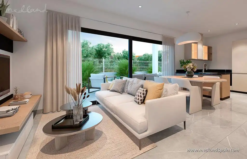 Chalet con piscina en venta en La Marina, imagen 2