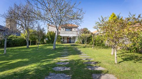 Foto 2 de Casa o chalet en venta en Do Arquitecto Antonio Cominges, Coruxo - Oia - Saiáns, Vigo