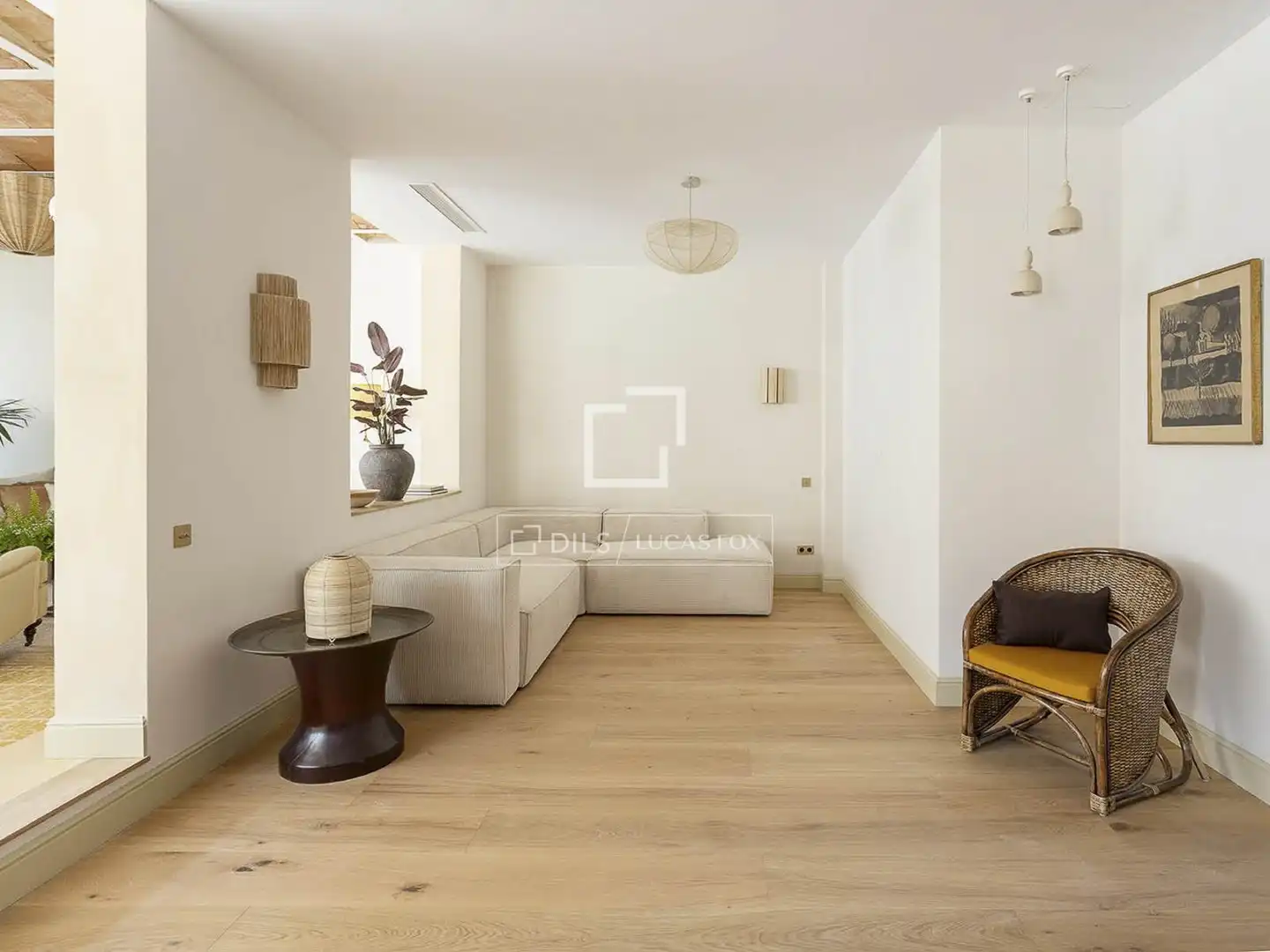 Living room of Flat for sale in Barcelona  with Air Conditioner, Heating and Parquet flooring