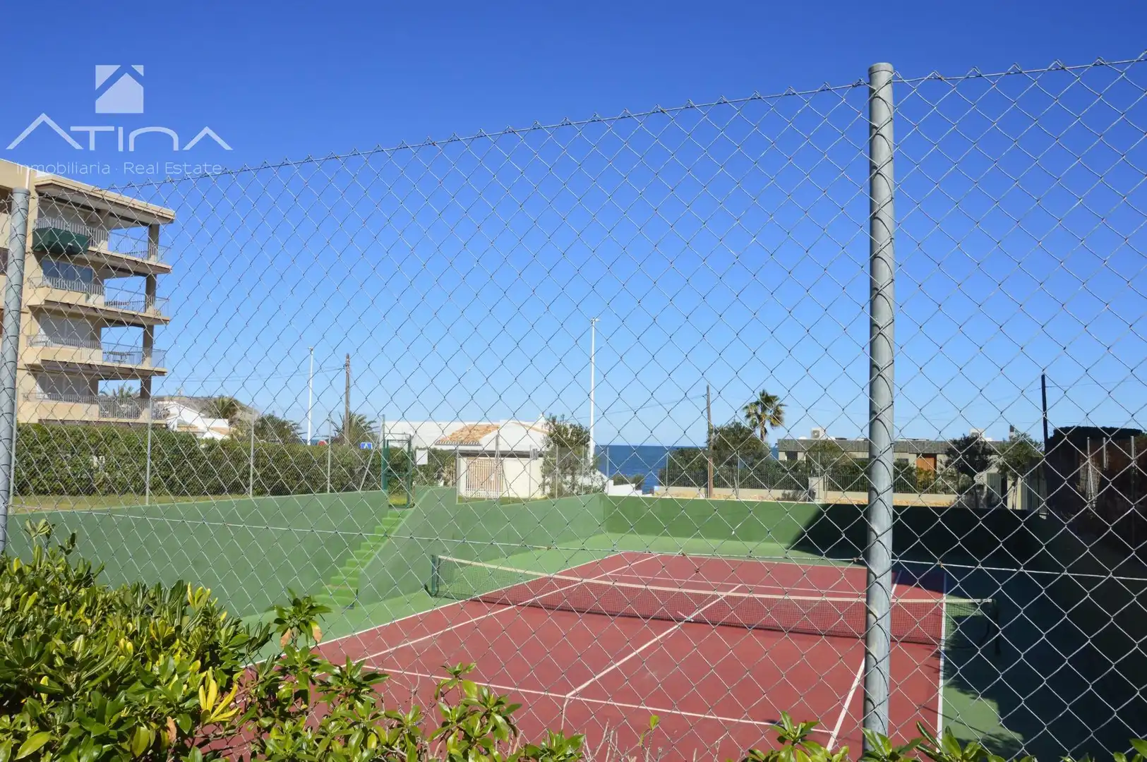 Außenansicht von Maisonette zum Verkauf in Jávea / Xàbia mit Klimaanlage, Heizung und Privatgarten