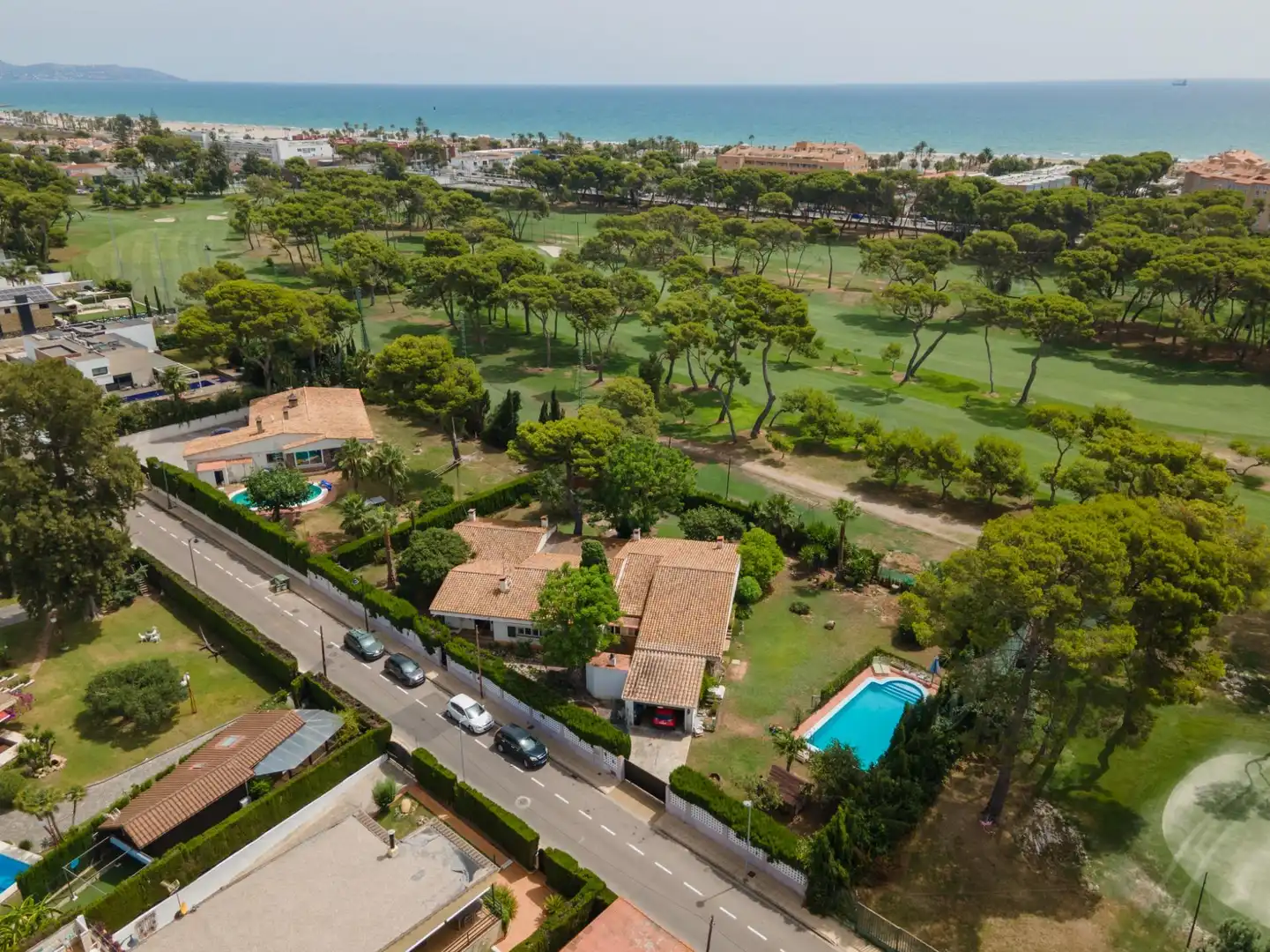 Vista exterior de Casa o xalet en venda en Castellón de la Plana / Castelló de la Plana amb Calefacció, Jardí privat i Terrassa