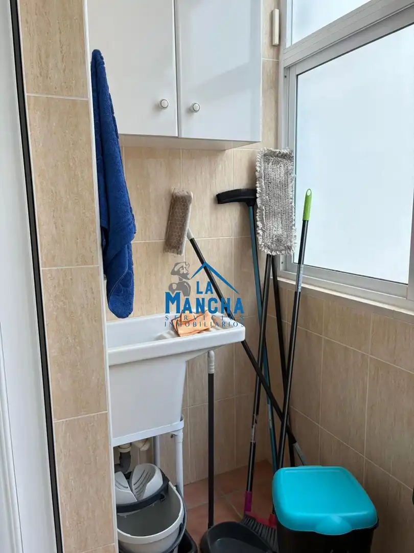 Bany de Pis en venda en Balazote amb Aire condicionat, Calefacció i Traster